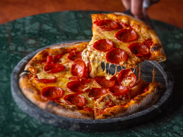 Pizza Gourmet M&eacute;dia